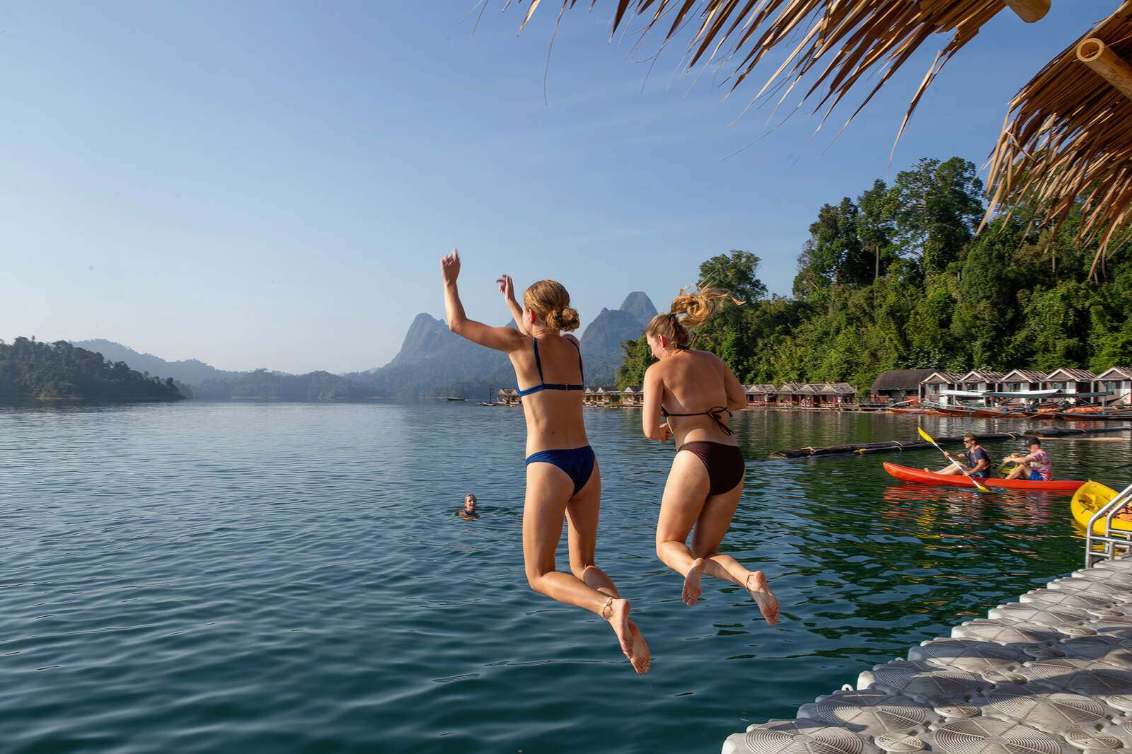 Jumping into Khao Sok lake Jumping into Khao Sok lake