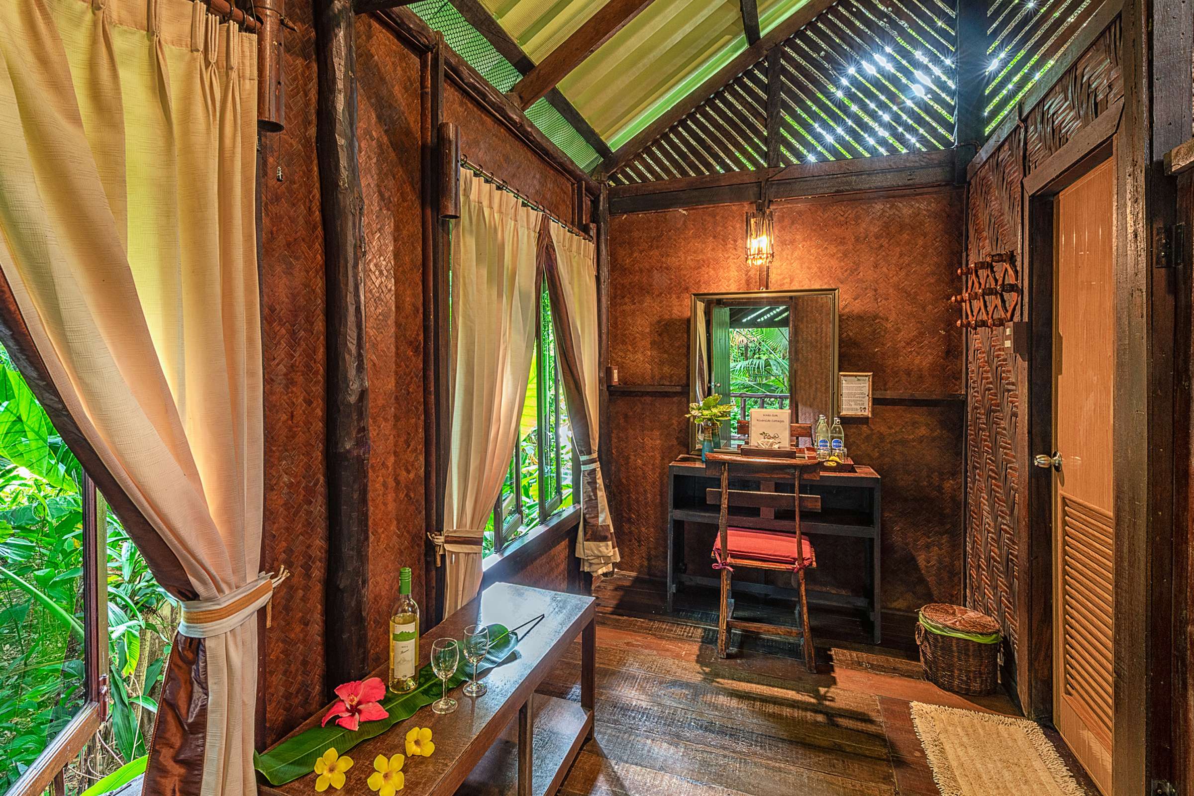 Riverside Cottages